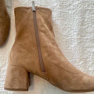 A New Day Target Tan Block Heel Ankle Boots | Size 11
